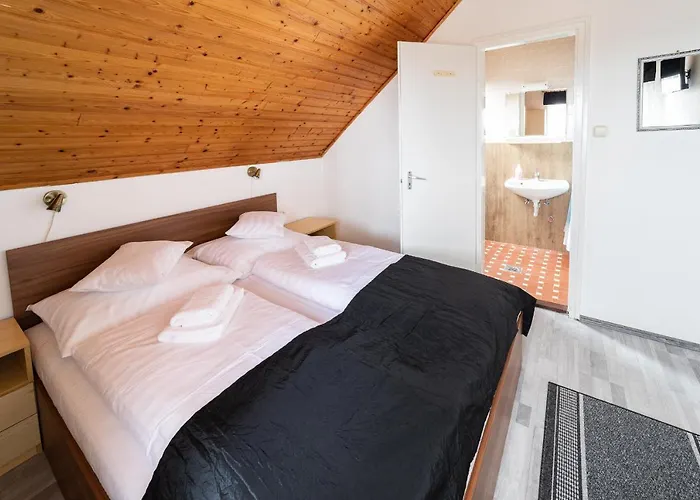 Bed & Breakfast Lotus 3*