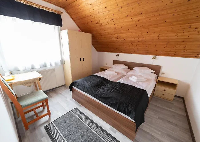 Bed & Breakfast Lotus 3*